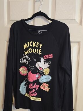 Disney Black Mickey Mouse Retro Cartoon Graphic Long Sleeve Top